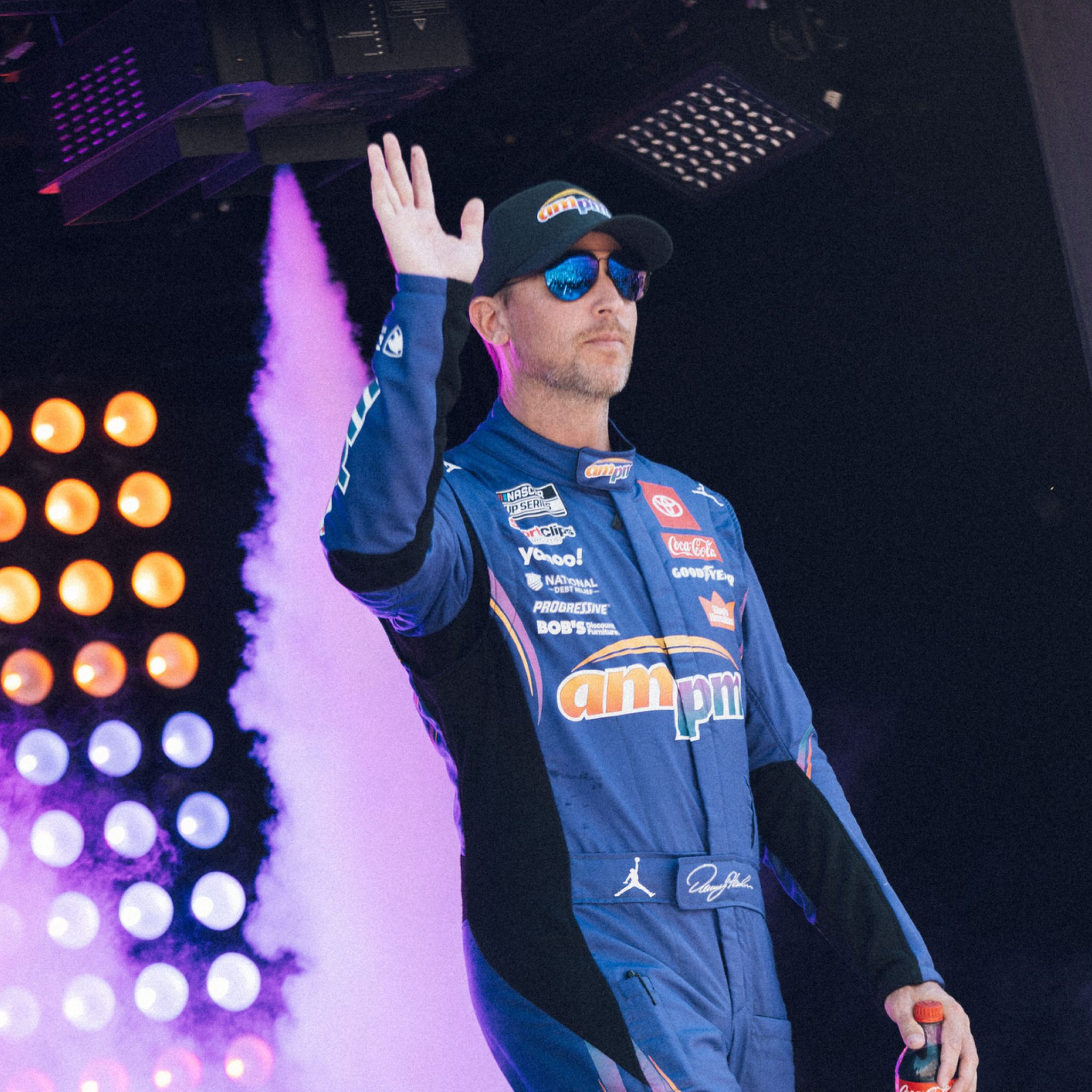 PRE-ORDER* 2025 VEGAS WIN 1:64 DIE-CAST – DH Store