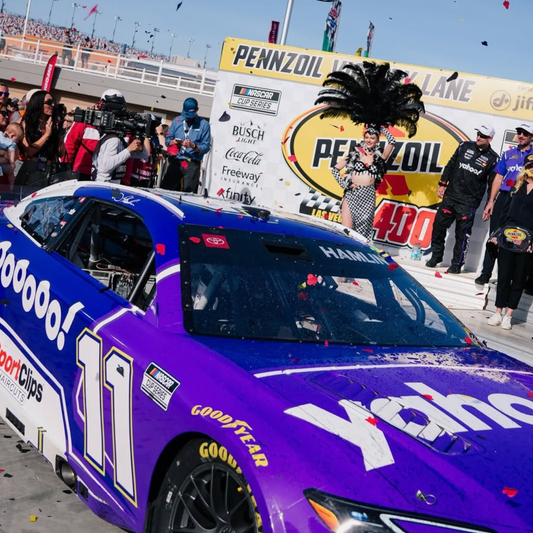 *PRE-ORDER* 2026 VEGAS WIN AUTOGRAPHED ELITE 1:24 DIE-CAST