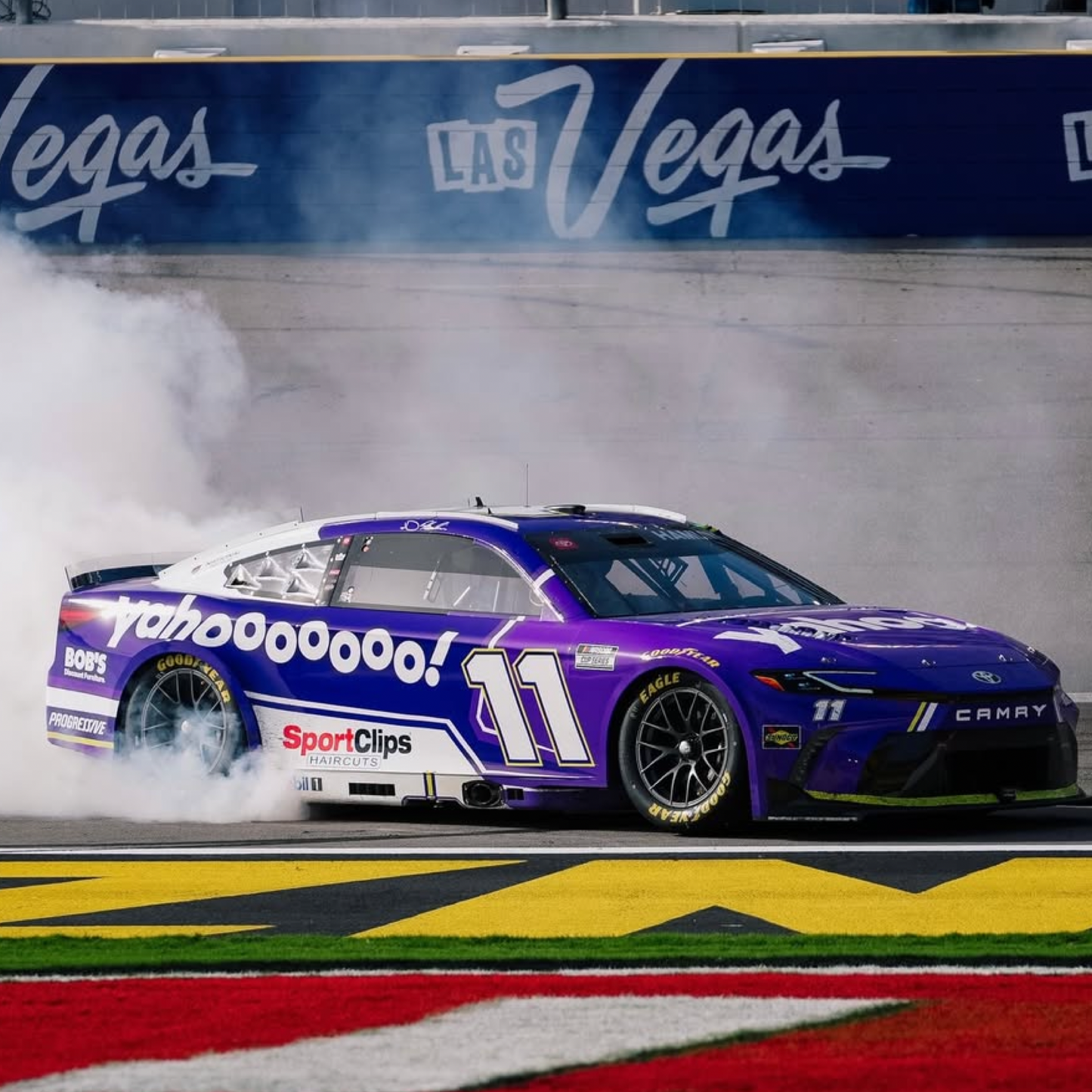 *PRE-ORDER* 2026 VEGAS WIN ELITE 1:24 DIE-CAST